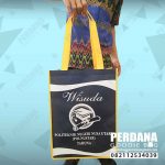 souvenir tas untuk wisuda bahan spunbond di Manado by Perdana id4175